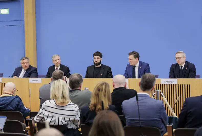Pressekonferenz in der Bundespressekonferenz in Berlin